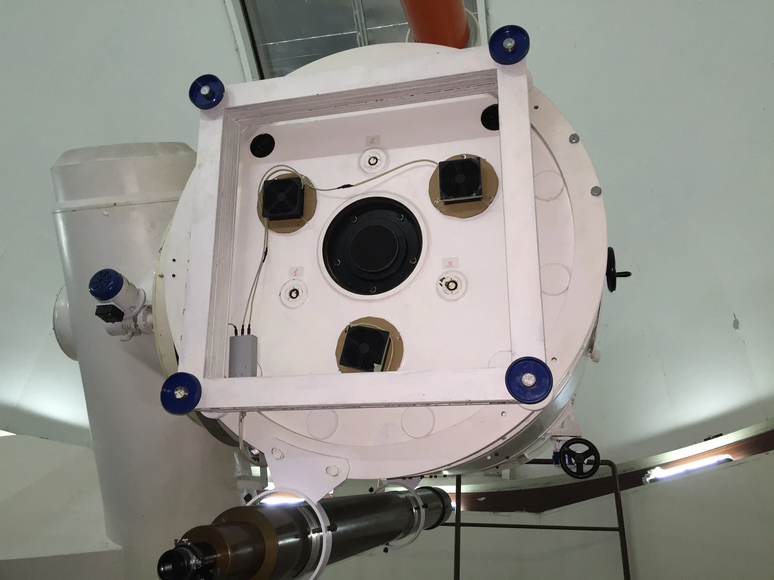 Fans and fan controller, temporarily mounted